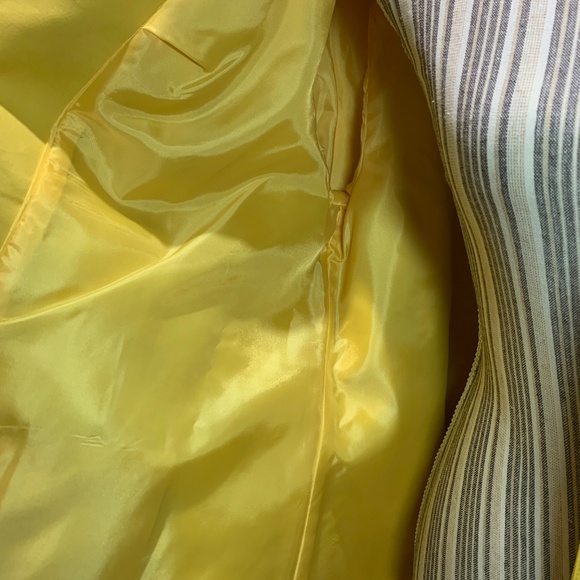 Talbots Yellow Jacket - Picture 9 of 16